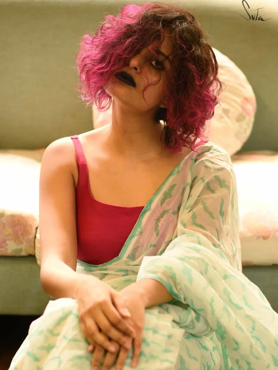 Basic gulabi (blouse)