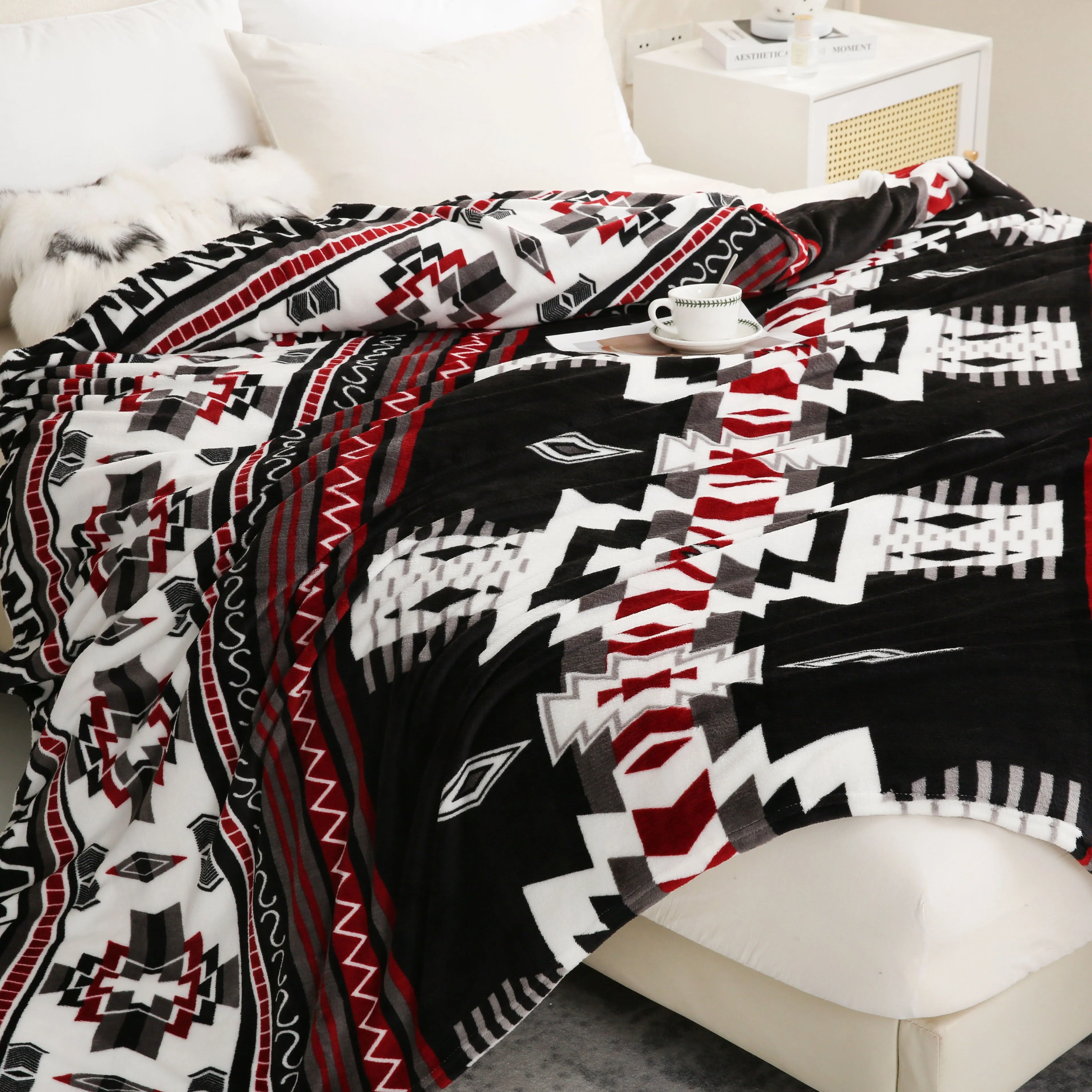 Boho Pattern Flannel Blanket Soft Warm Stylish Home Essential