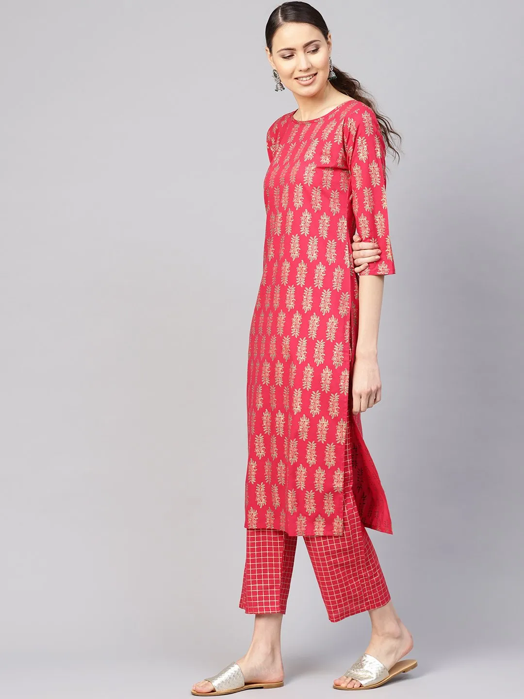 Women Red & Golden Printed Kurta With Trousers